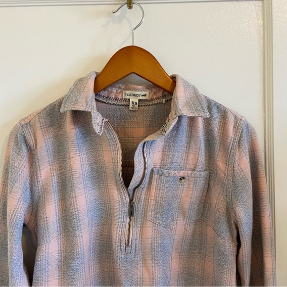 Toad&Co Women’s 100% Organic Cotton 1/4 Zip Bodie Flannel Plaid Shirt XS - Picture 3 of 11